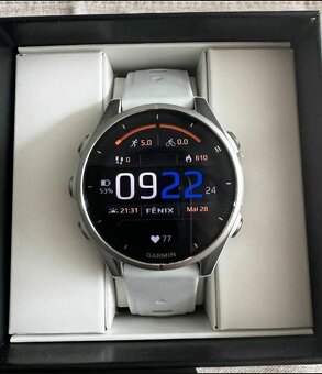 Garmin Fenix 8 43 mm AMOLED Silver Whitestone Band - 5