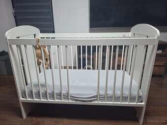 Predám postieľku KLUPS Postieľka SAFARI ŽIRAFKA biela - 5
