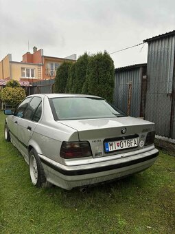 BMW E36 320i sedan – 6-valec, M-packet look - 5