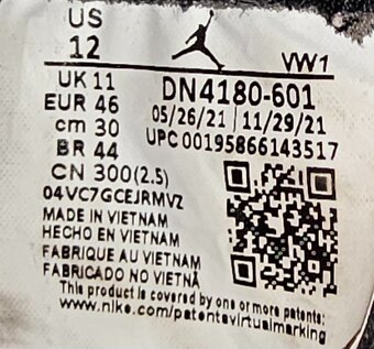 Pánske tenisky Jordan 11 CMFT University red, veľkosť 46 - 5