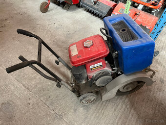 Rezačka asfaltu, betónu - 5