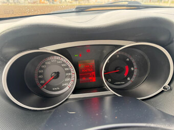 Peugeot 4007 2.2hdi 4wd 2009 7miest. - 5