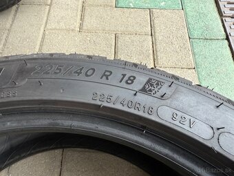Michelin Pilot Alpin 5 225/40 R18 - 5
