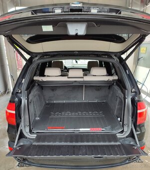 Predám BMW X5 E70 3.0D - 5