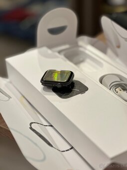 Apple Watch 5 | 44mm - 5
