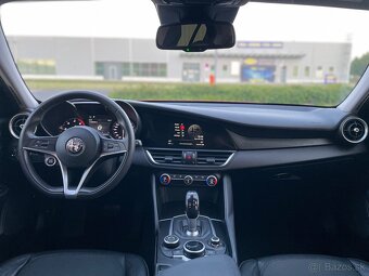 Alfa Romeo Giulia Super 2.2 JTD - 5