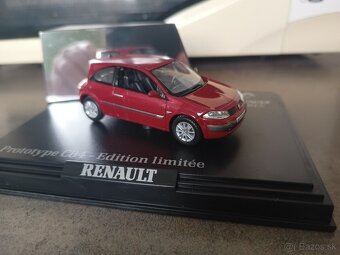 1:43 Renault Megane - 5