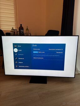 Predam Samsung 55" QLED 4K TV QE55Q77A - 5