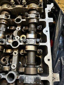 Hlava valcov 2.2 nafta MZR-CD - 5