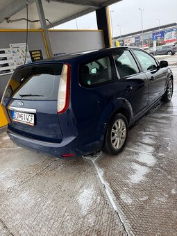 Predám Ford Focus Combi 2008 facelift - 5