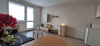 Prenajom garsonky v Holici - 5