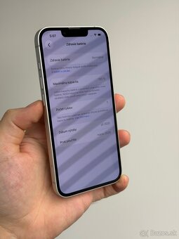 Predám Apple iPhone 16e White 128GB Black– top stav - 5