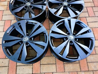 Volkswagen id4,id3,Cupra,Tiguan,Seat,Škoda,Passat 5x112 r19 - 5