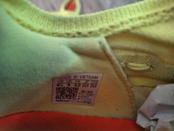 Kopačky zn. Adidas vel. 42 - 5