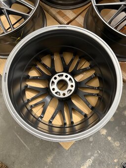 Nepoužité hliníkové disky 5x112 R19 - Audi, VW, Škoda, Seat - 5