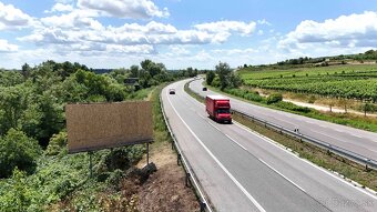BIGBOARD - Hlavná cesta medzi Pezinkom a Svätým Jurom - 5