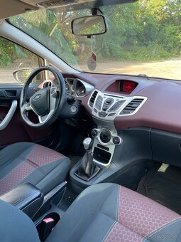 Ford fiesta 1.4 benzín - 5