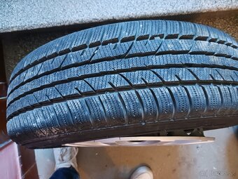 Predám zimné gumy na hyundai i20 - 5