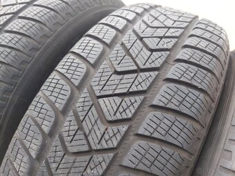 215/65R17 PIRELLI zimne pneumatiky SUV - 5