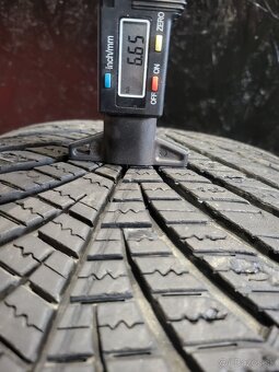 235/45 R17 Goodyear celoročné pneumatiky - 5