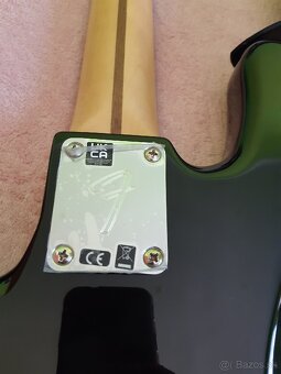 Fender jazz bass - 5