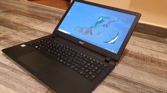 Predám Acer Extansa15/nová batéria/8gb ram/Intel i3/W10 - 5