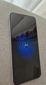 Motorola Moto G30 Gradientná Fialová - 5