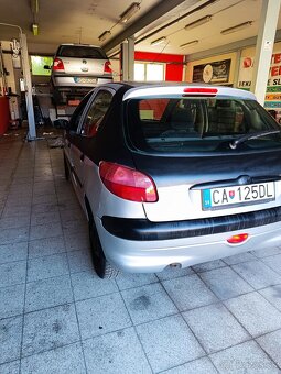 Peugeot 206 1.4i - 5