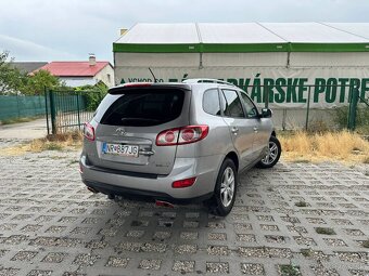 Hyundai Santa Fe 2.2 CRDi 4x4 - 5