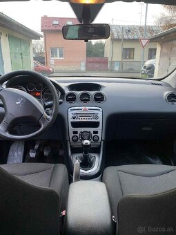 Peugeot 308 1.4 Benzín 164 900km - 5