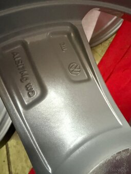 Original Volkswagen 5x112 r17 - 5