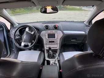 Ford Mondeo Hatchback - 5