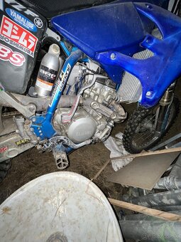 Yamaha YZF 250 - 5