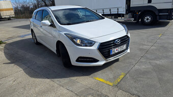 hyundai i40 sw Premium 1.7Crdi A/T - 5