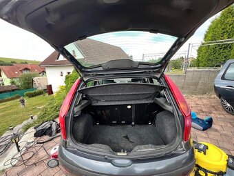 Fiat Punto - 5