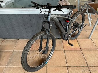 Cube reaction hybrid 500 - 5