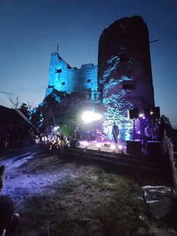Pódium - 5
