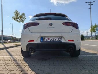 Alfa romeo giuletta 2,0JTD Manuál - 5