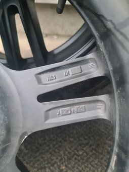 5X112 R17 ALUTEC + ZIMNE PNEUMATIKY 225/50 R17 - 5