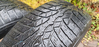 NOKIAN, ZIMNE, CELOROCNE, 205/60 R16, 92H, M+S - 5