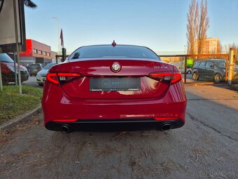 Alfa Romeo Giulia 2.2 Diesel 180 AT Super - 5