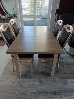 Predám jedálenský stôl so stolickami - 5