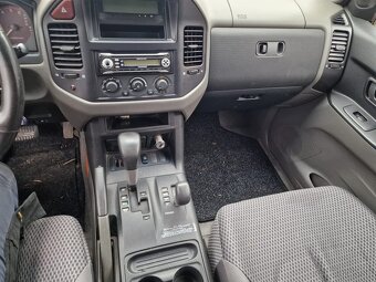 Mitsubishi Pajero 3.2 DiD 121KW Automatic 4x4 - 5