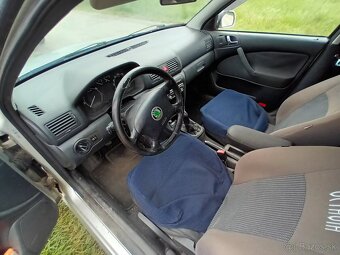 Predam Škoda Octavia Combi r.v2001 1.9TDI 81kw - 5