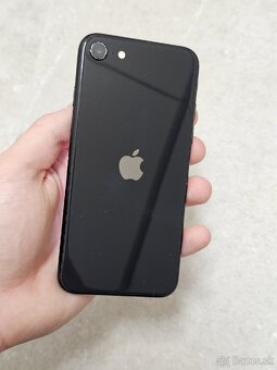 iPhone SE 2020 - 5