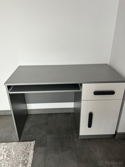 Písací stôl do detskej izby - 5