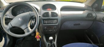 Peugeot 206 5P 1.4 benzín 65kW - 5