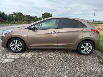 Hyundai i30 1.4mpi 2013 - 5
