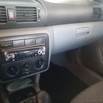 Skoda octavia 1.6 benzin - 5