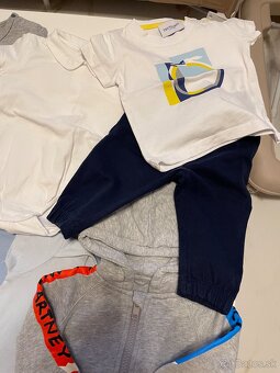 Balíček oblečenia - 5